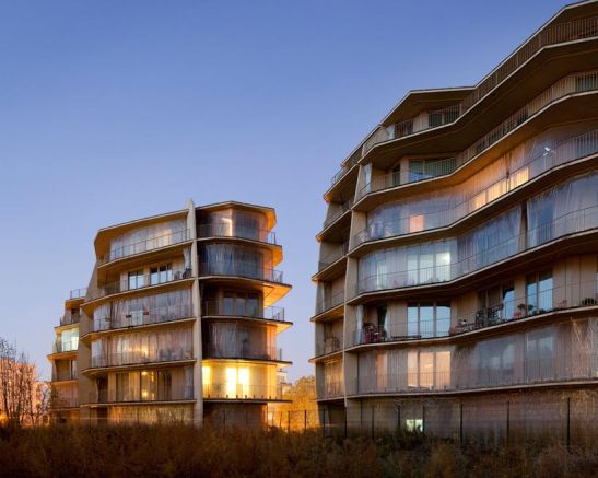 JAKOB+mACFARLANE_proyectoduas