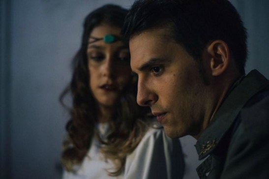 loffit-quien-te-cierra-los-ojos-02