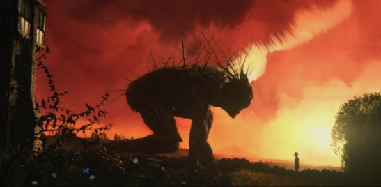 fotograma-monstruo-viene-verme-bayona-1475663748549